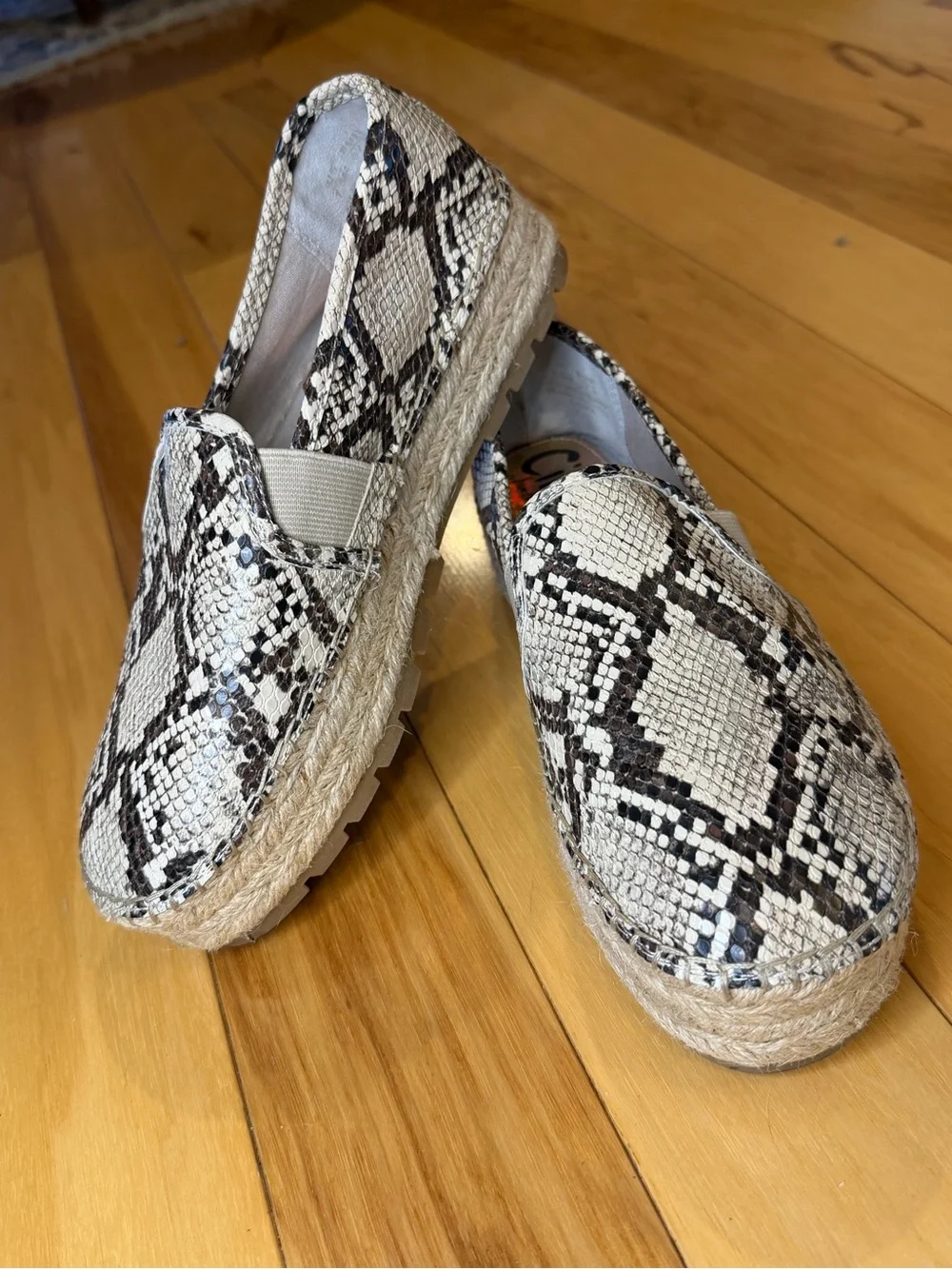 Circus by Sam Edelman Cora Snake Print Platform Espadrille Flats Slip On Sz 7.5
